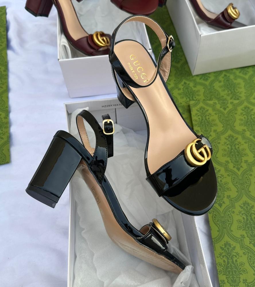 كعب ‏Gucci