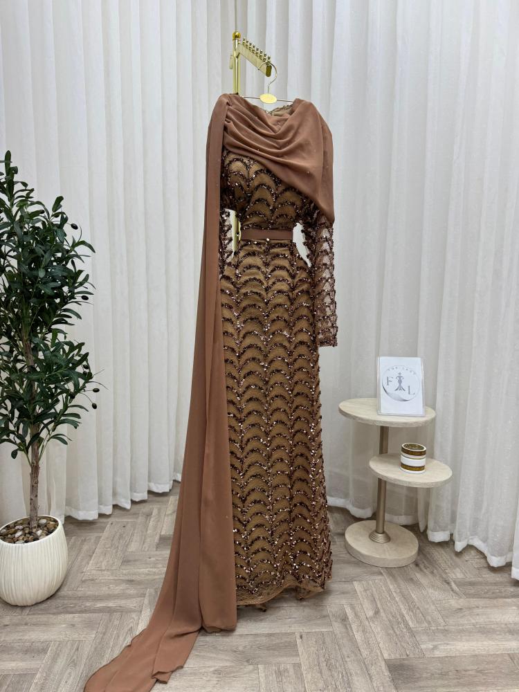 فستان سهرة جديد