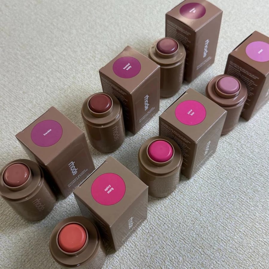 ليب جلوس