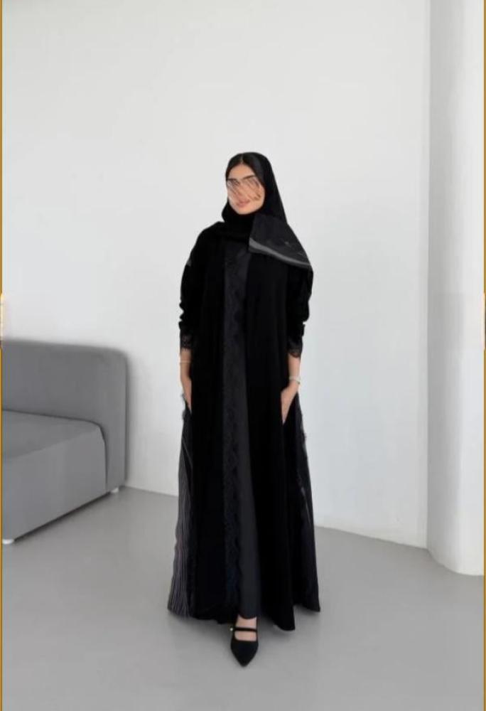 عباية كريب ملكي