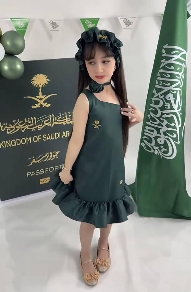 فستان اليوم الوطني تصميم جديد ومميز