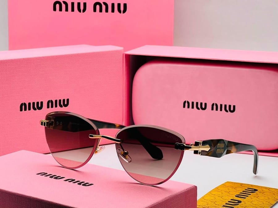 نظارات miu miu