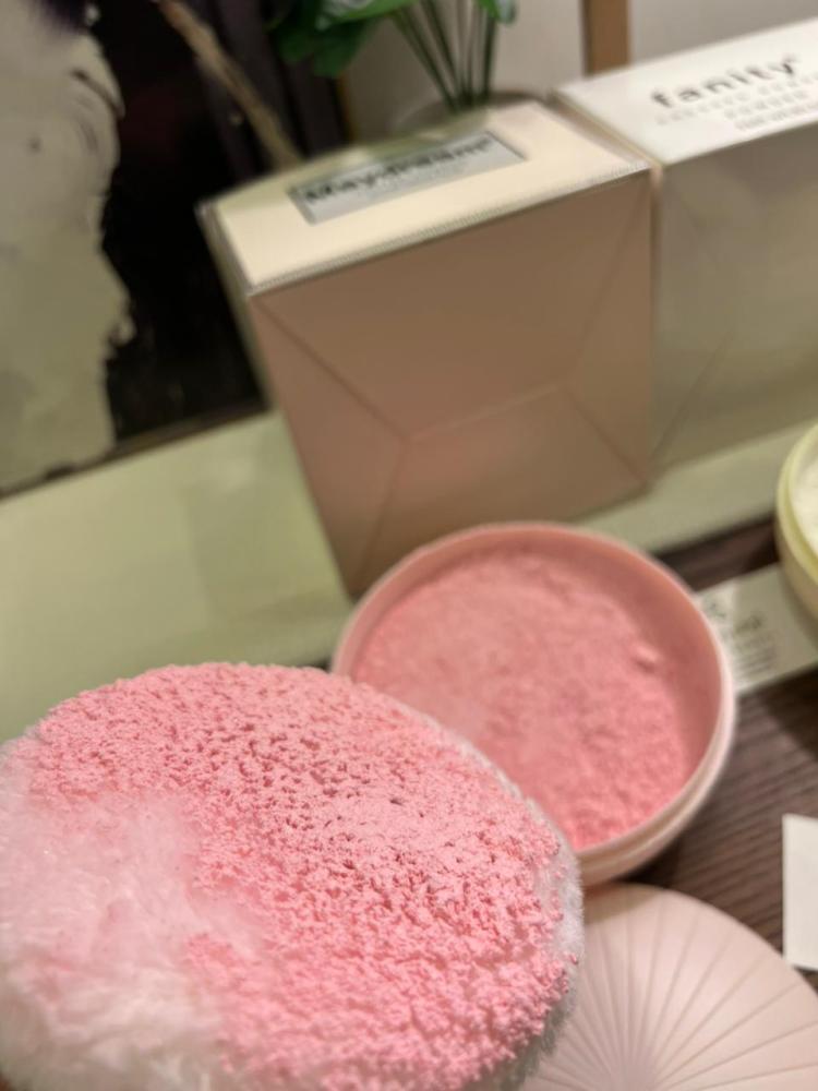 بودرة معطرة للجسم Powder