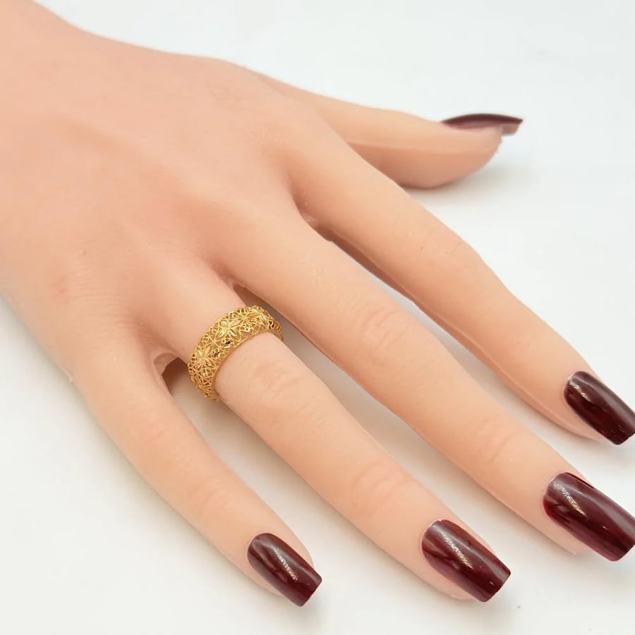 دبلة ذهب صافي عيار 21