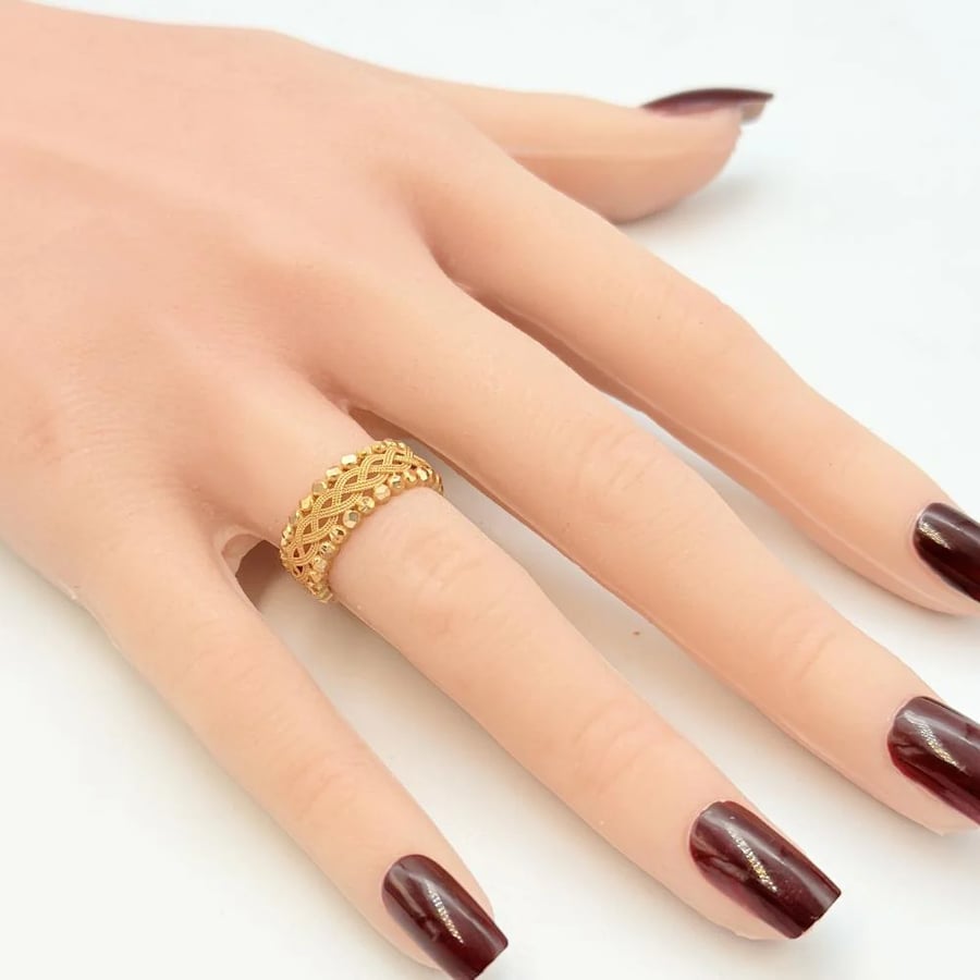 دبلة ذهب صافي عيار 21