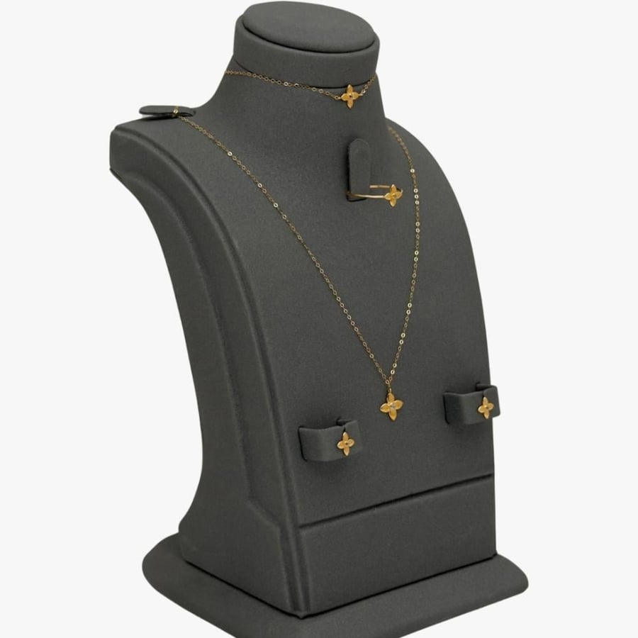 طقم ذهب ناعم عيار 18 بتصميم إيطالي جميل