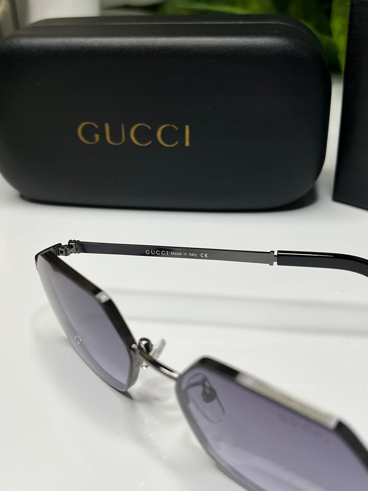 نظارة -GUCCI