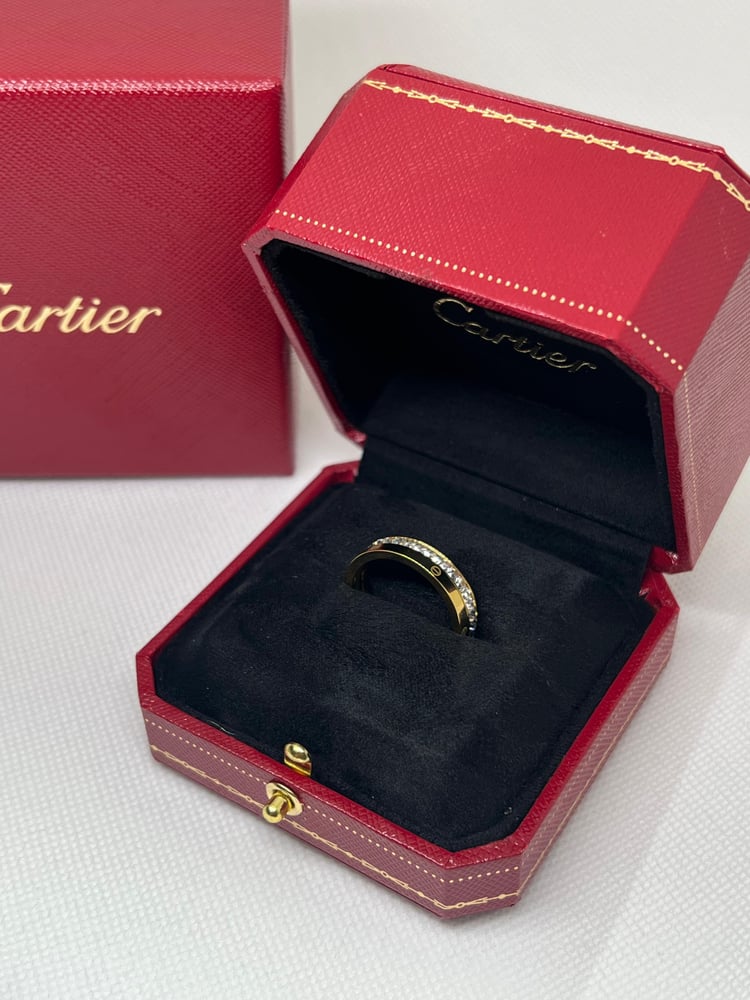 خاتم Cartier الذهبي ماستر كواليتي