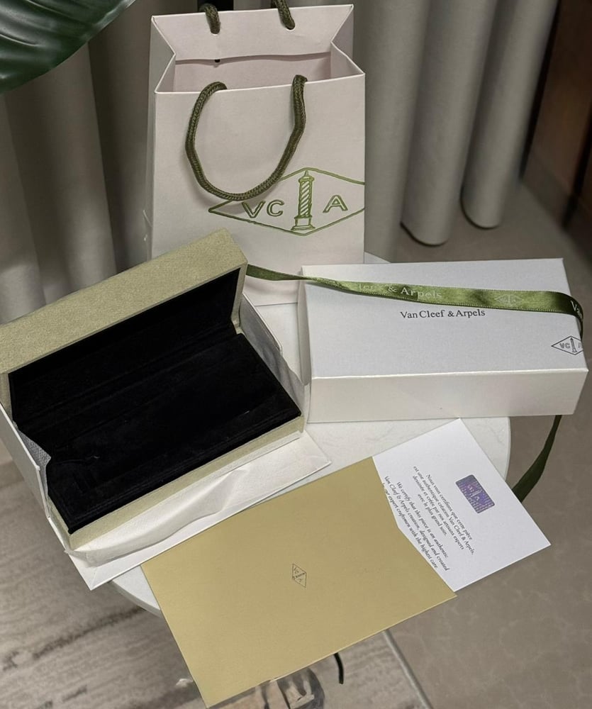 طقم van cleef ذهبي ماستر كواليتي