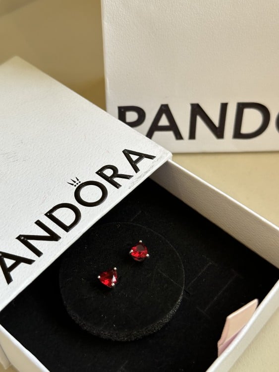 حلق باندورا Pandora أحمر ماستر كواليتي