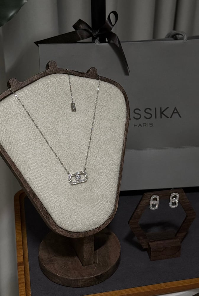 سلسال مع حلق MESSIKA معدن فضي