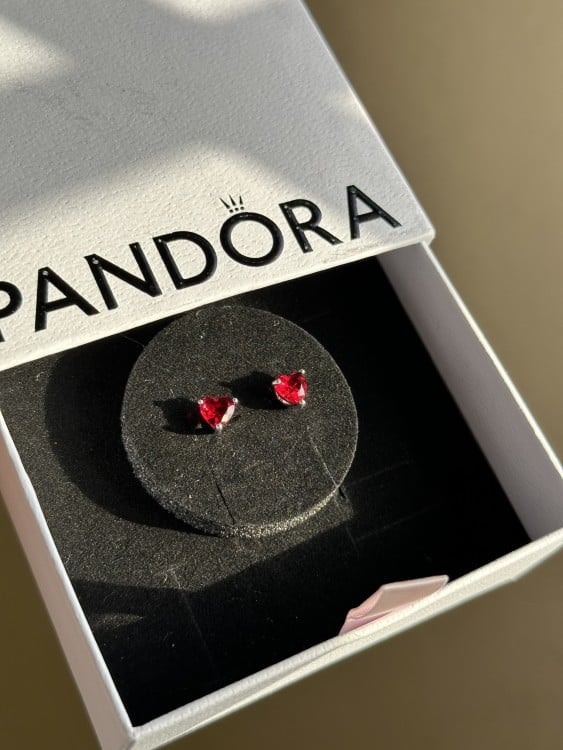 صورة حلق Pandora حلق باندورا Pandora أحمر ماستر كواليتي