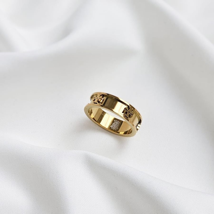 صورة خاتم Tory Burch خاتم TORY BURCH ذهبي ماستر كواليتي