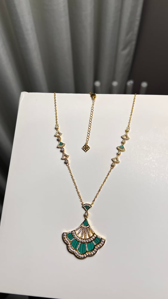 سلسال  BVLGARI الماسي -