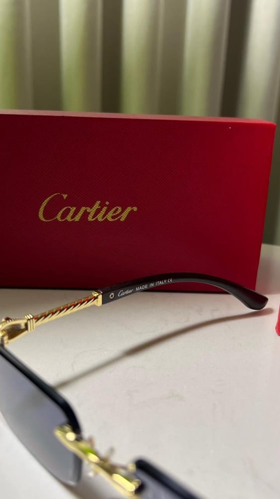 نظارة Cartier شمسيه - ملون