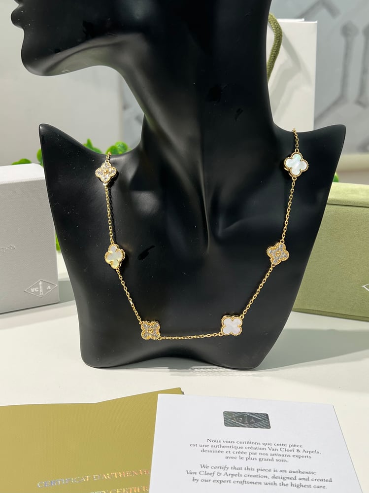 سلسال Van cleef لؤلؤي