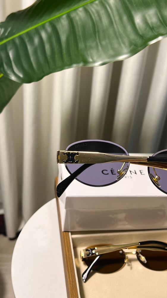 نظارة CELINE ملون