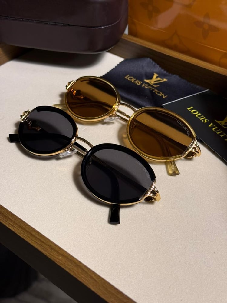 نظارة LOUIS VUITTON
