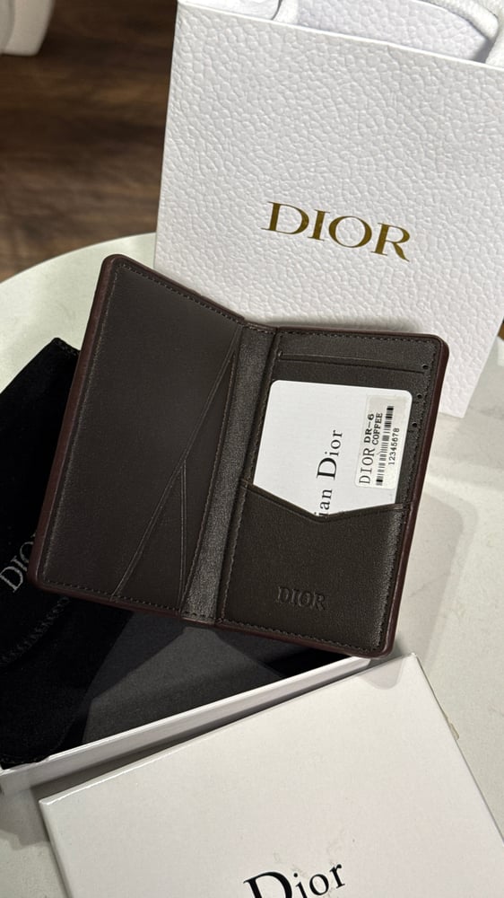 محافظ جيب رجالي - Dior بني مخطط
