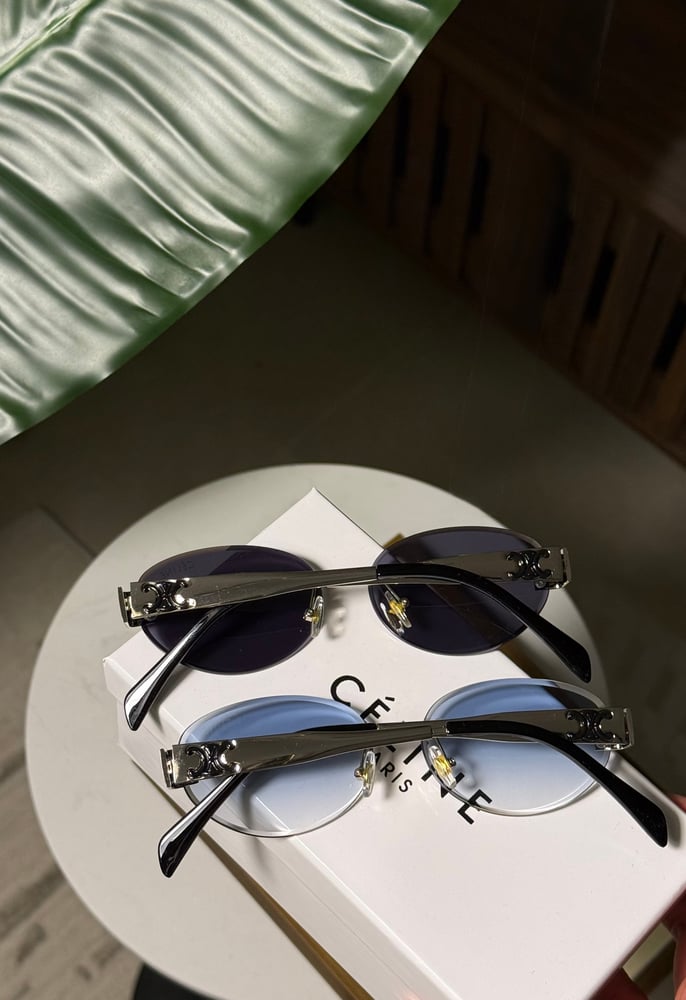 نظارة CELINE ملون