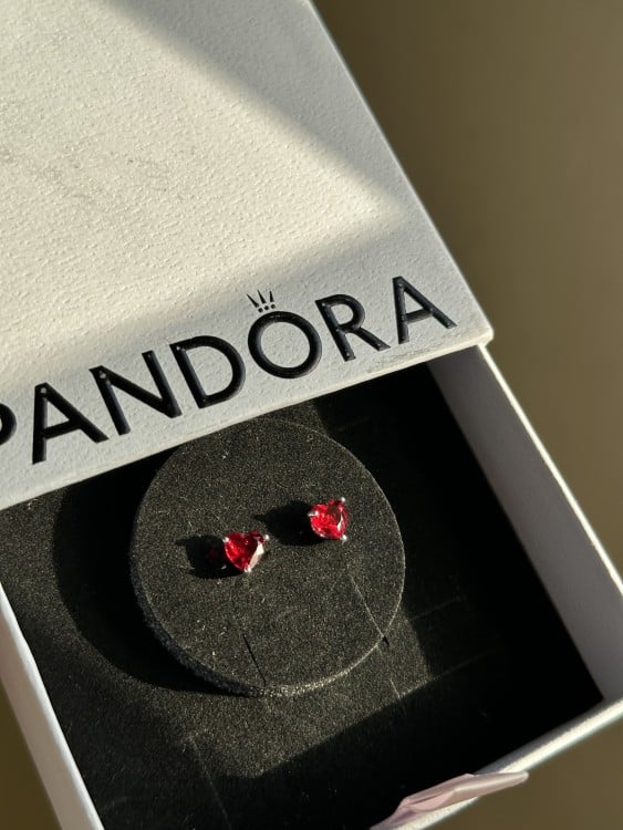 حلق باندورا Pandora أحمر ماستر كواليتي