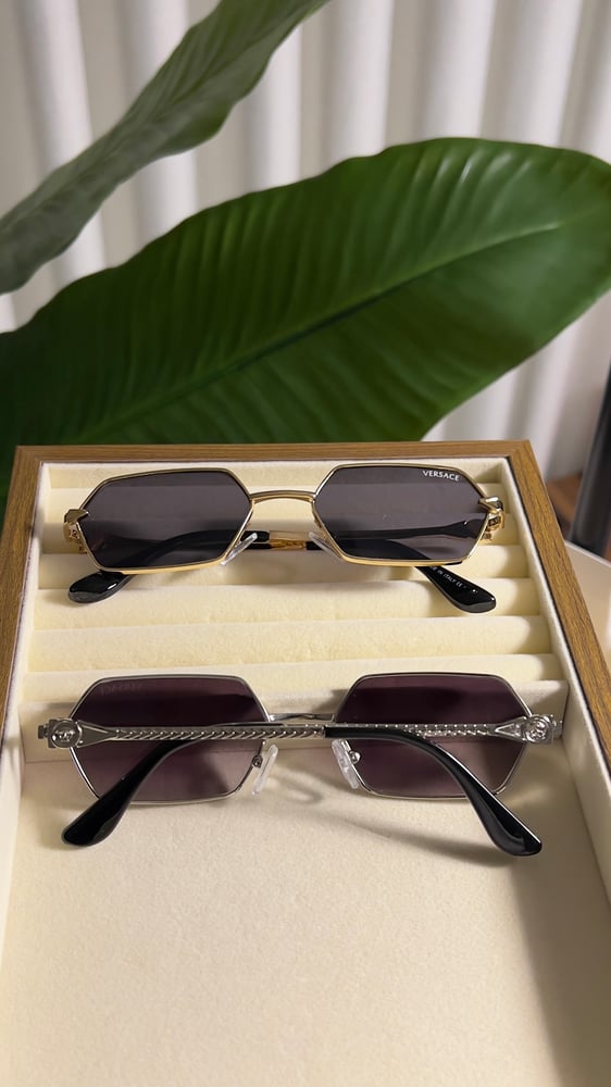 Versace glasses - black frame - brown graduated lens