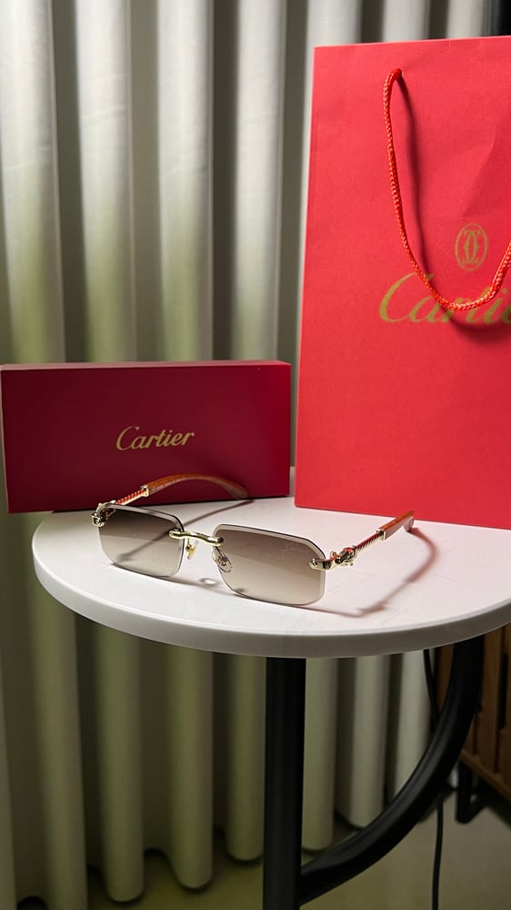 نظارة Cartier شمسيه - ملون