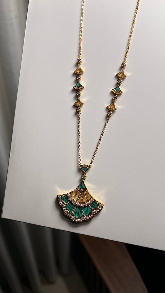 سلسال  BVLGARI الماسي -
