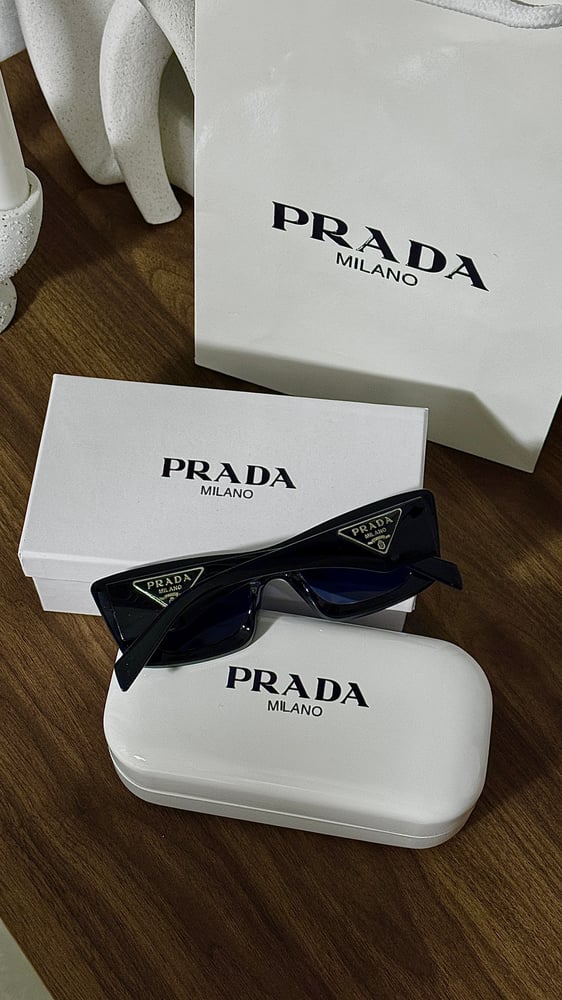 نظارة PRADA ـ اطار اسود - عدسة اسود