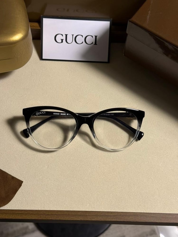 نظارة -GUCCI - اطار رصاصي شفاف