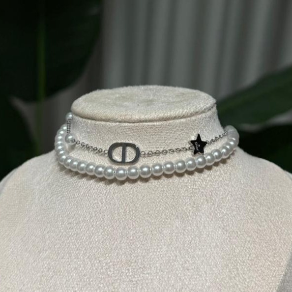 إسوارة Christian Dior بلؤلؤ ( ذهبي-فضي )