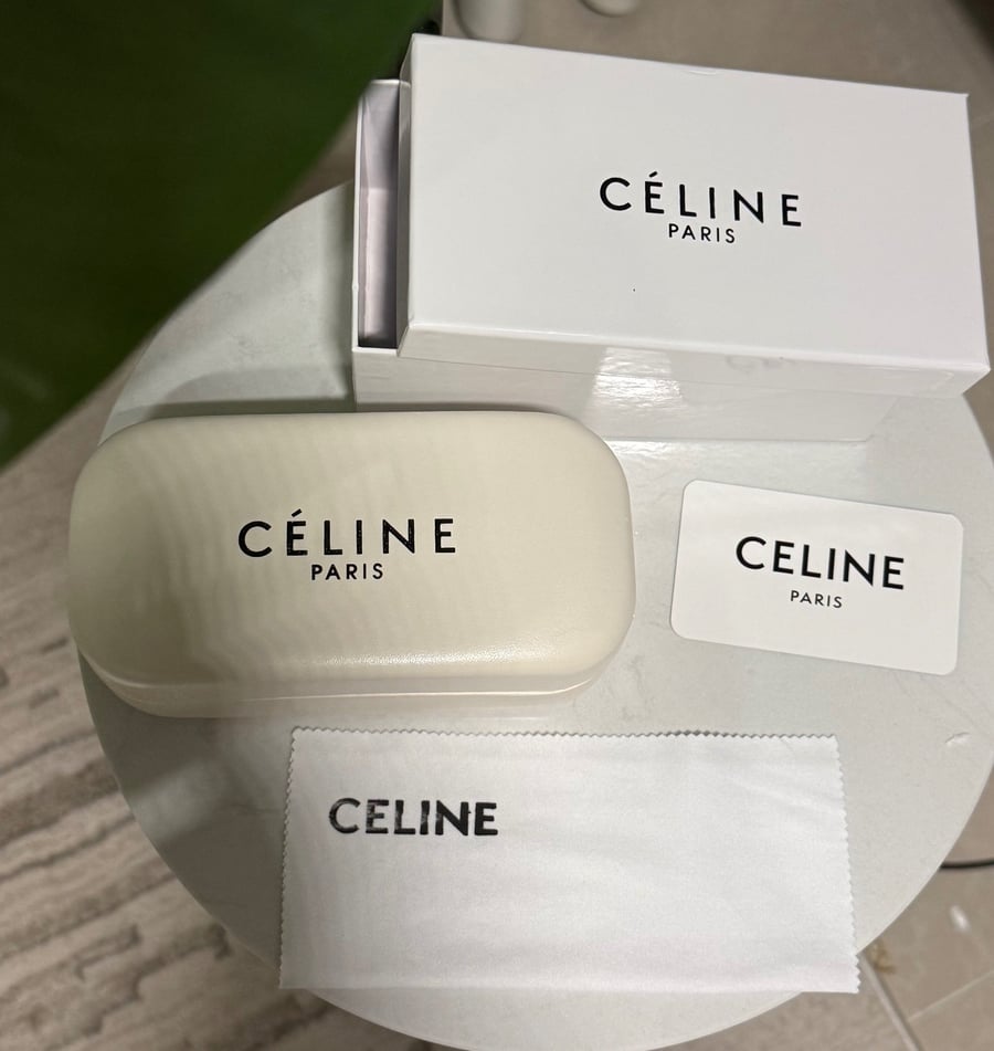 نظارة CELINE ملون