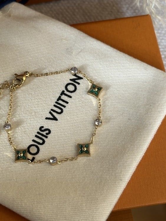 إسوارة LOUIS VUITTON معدن ذهبي أخضر ماستر كواليتي
