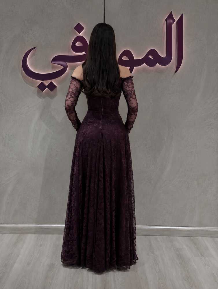 فستان لاسي موفي أوف شولدر