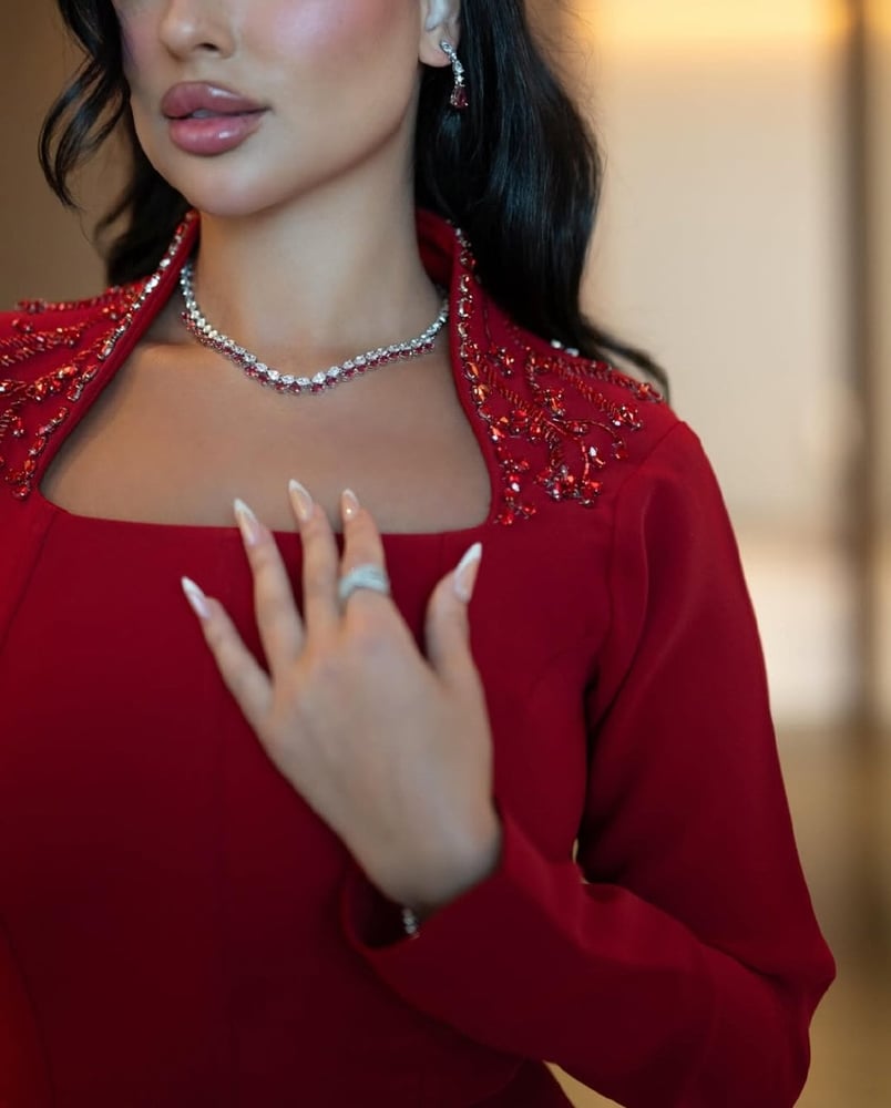 فستانكريب اندونيسي مع شك يدوي طول 60