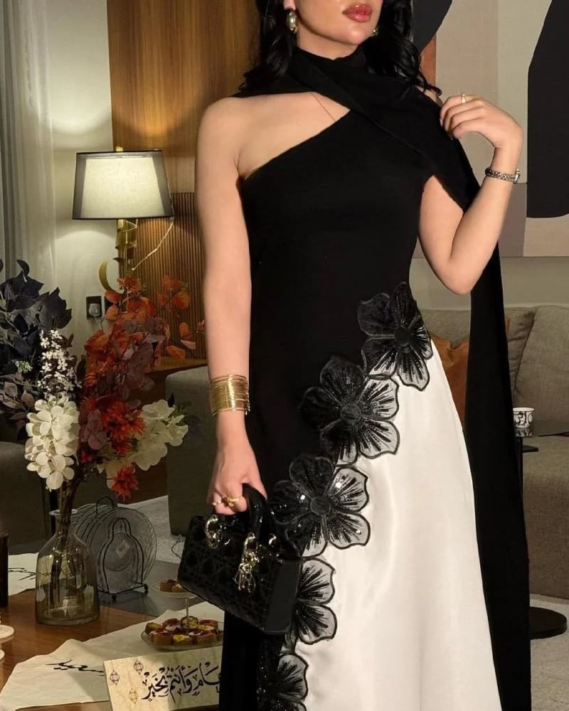 Soft fabric dress: Barbie