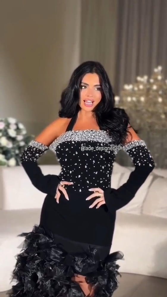 رقم 9474 فستان اسود تطريز