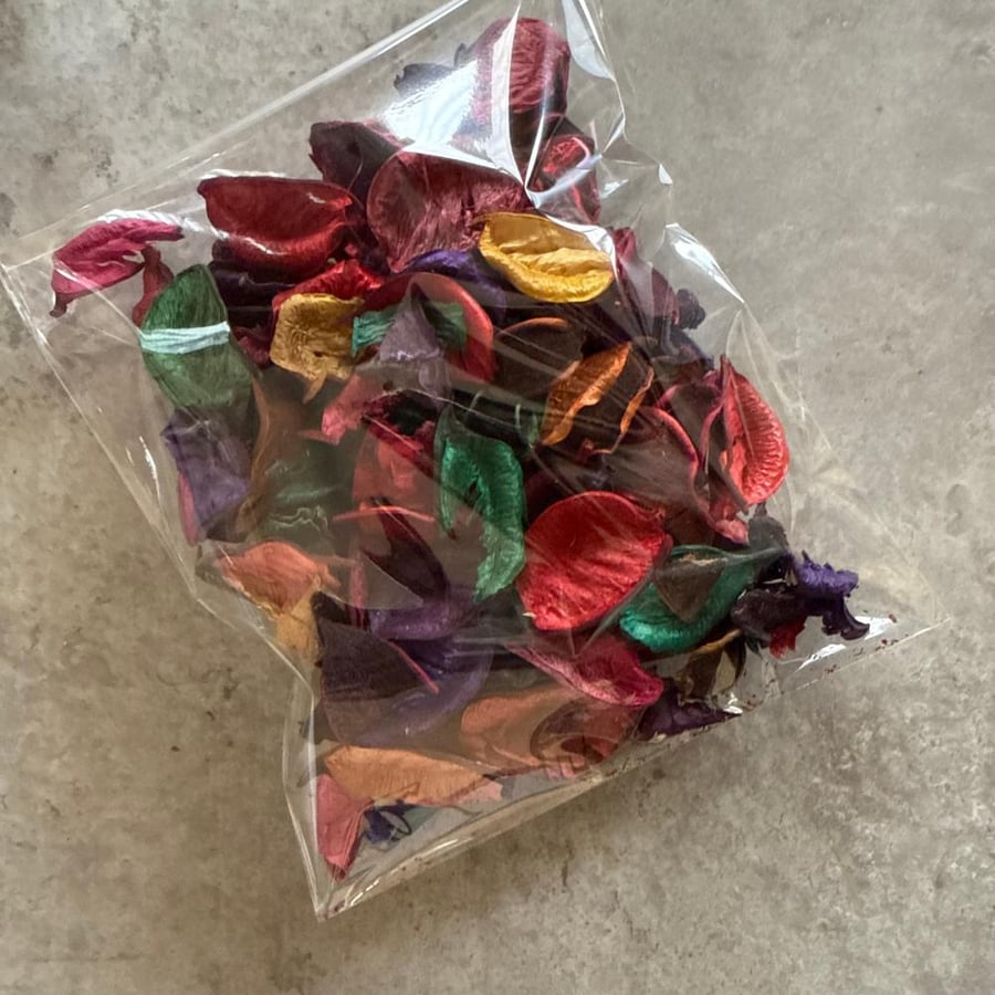 Colored dried roses