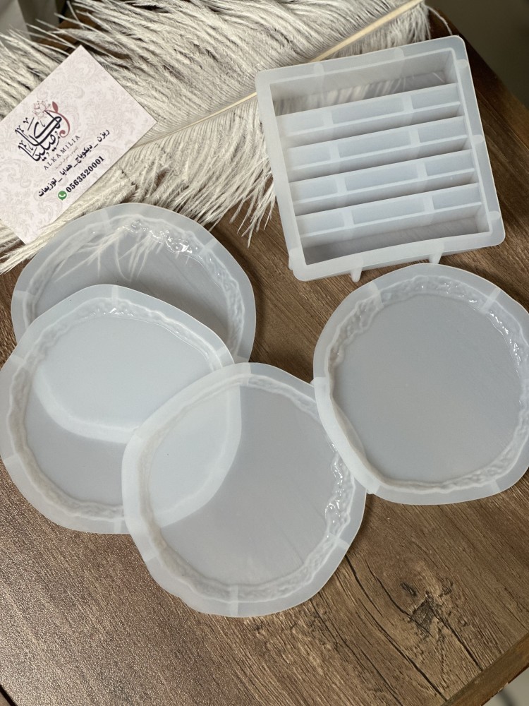 Coaster mold set of 4 with base