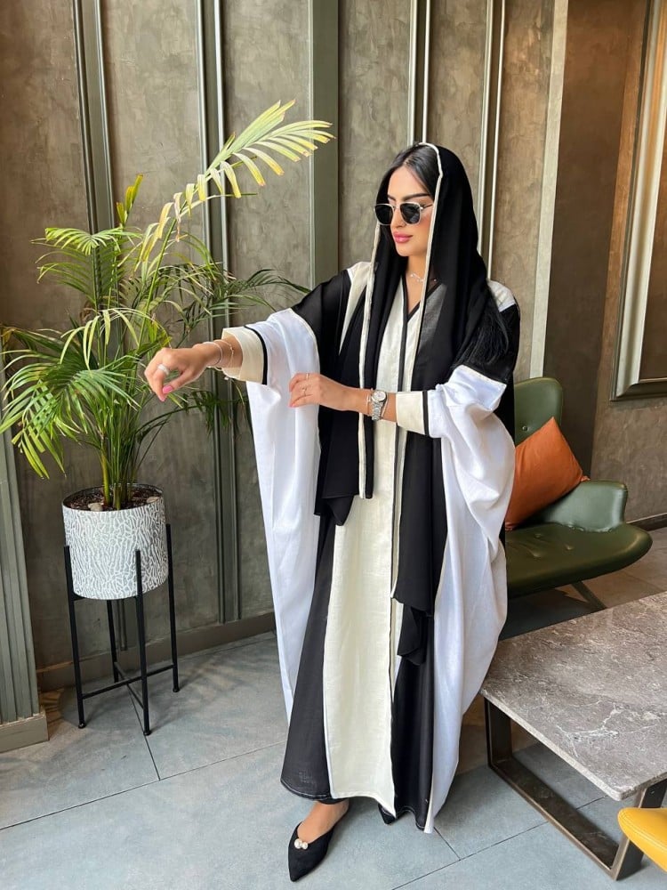 عباية بشت لينن ملونة أسود وبيج - عبايات النجمة