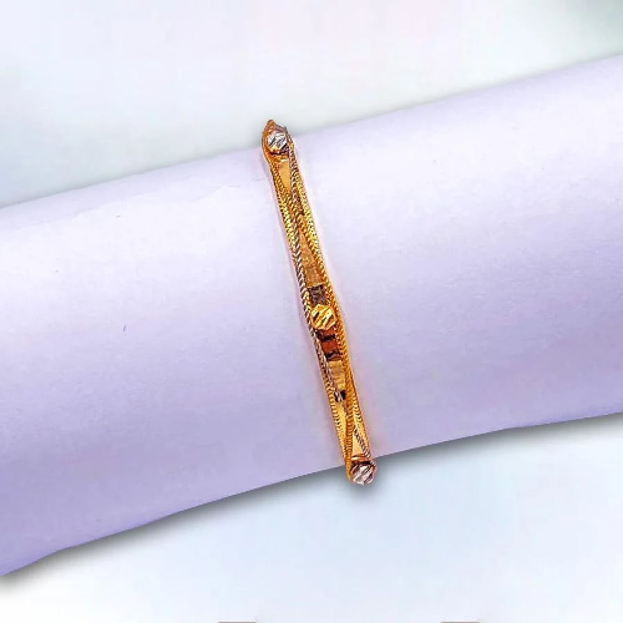 Children's gold bangles, 21 karat, weighing 5 grams