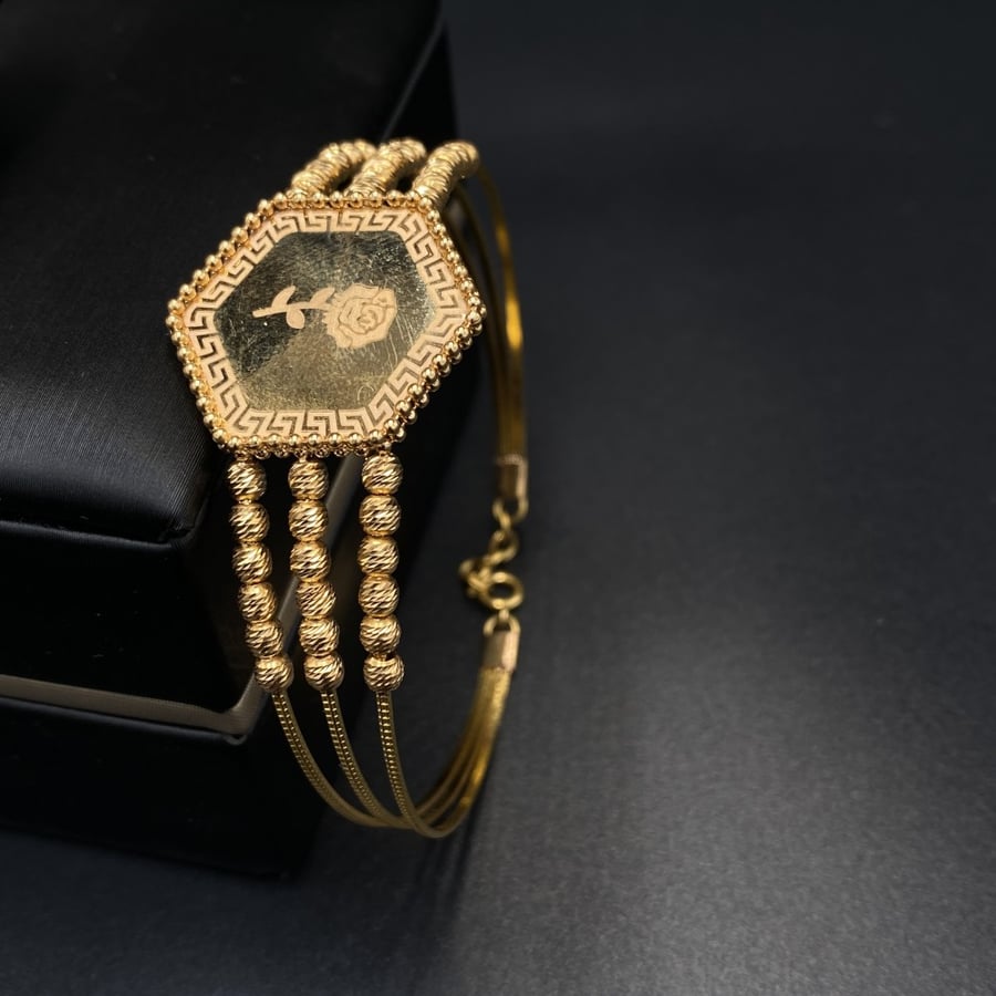 21-karat gold bracelet, weight 10.01 grams