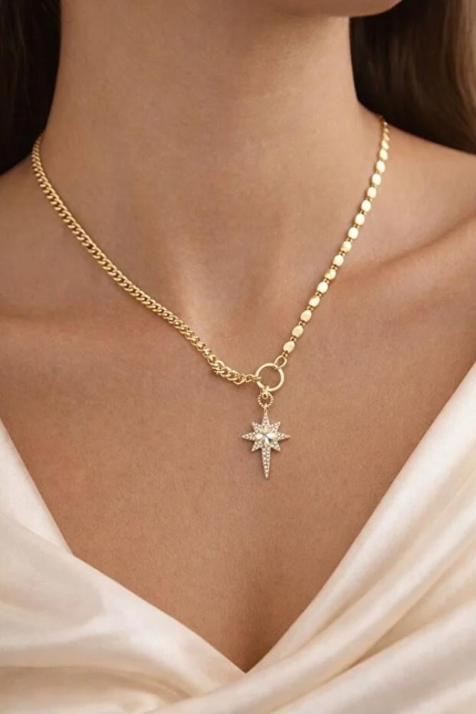 Accessories قلادة هاي أورورا سباركلي ستار