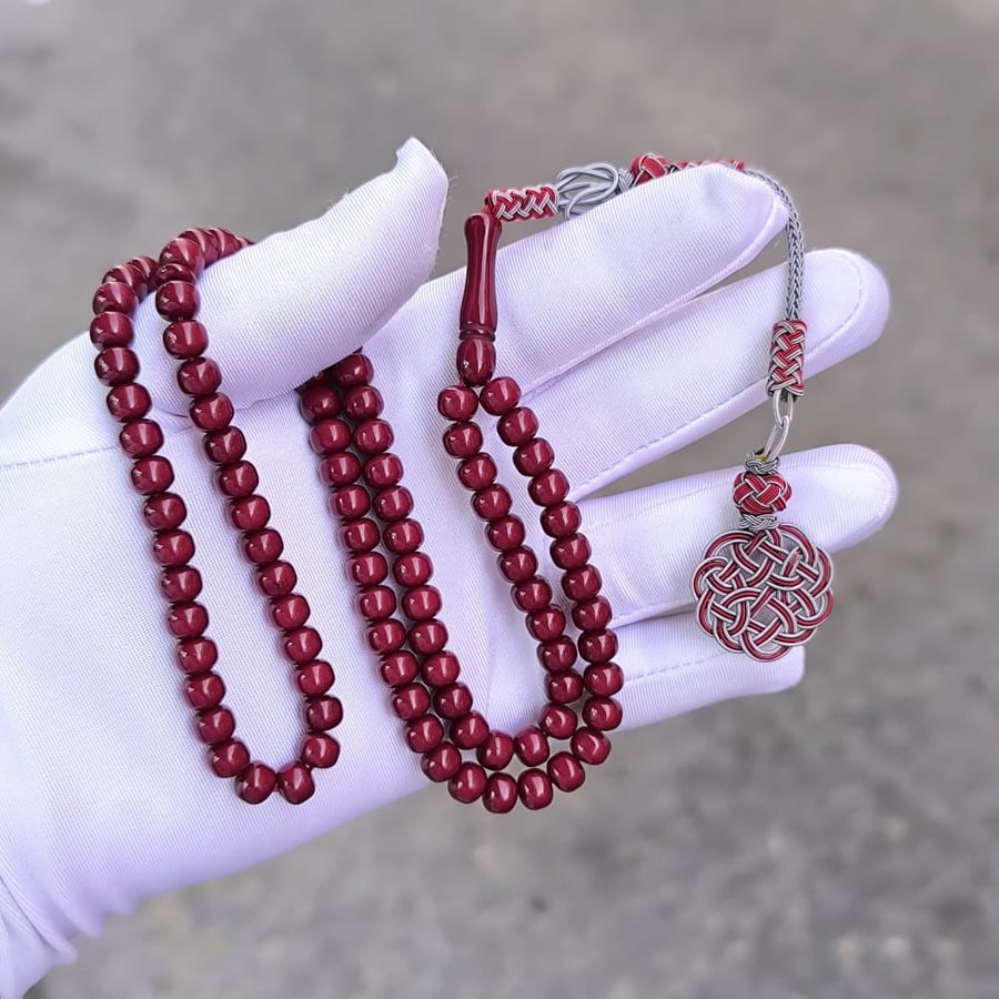 سبحة بكلايات نواعم قصة تفاحة 99 خرزه