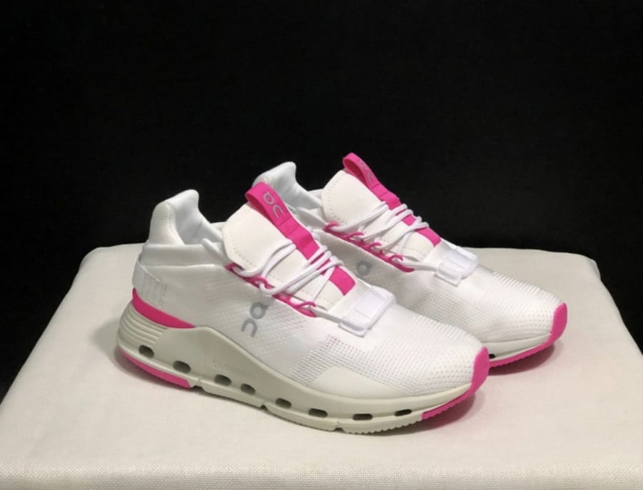 On running cloudnova white pink