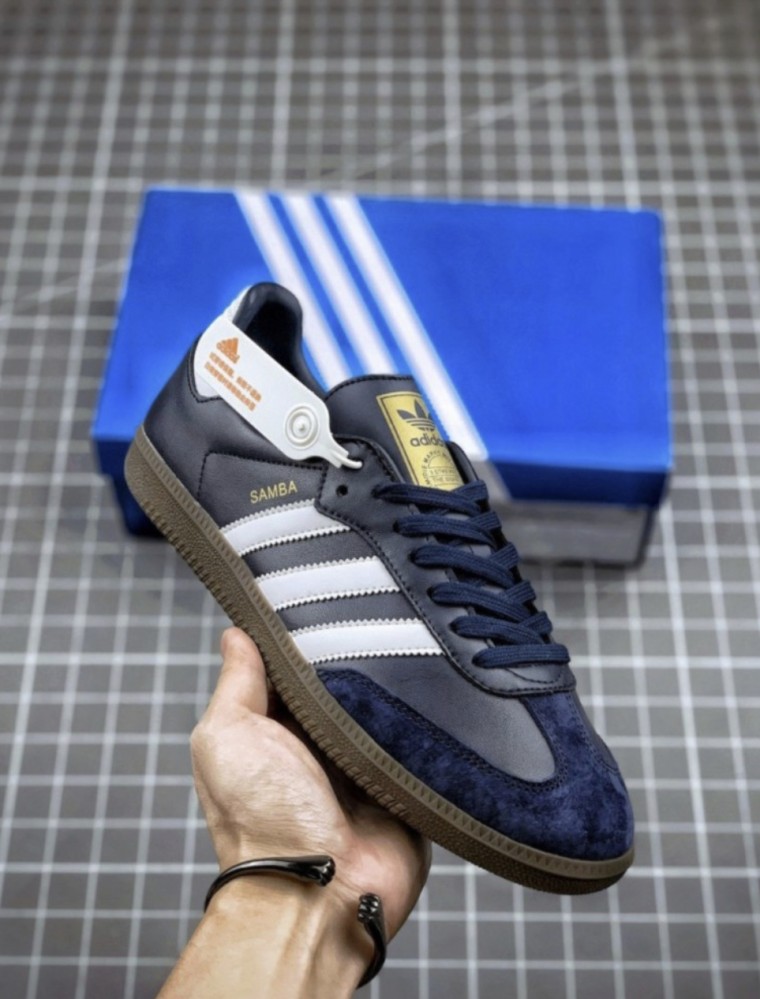 Adidas samba