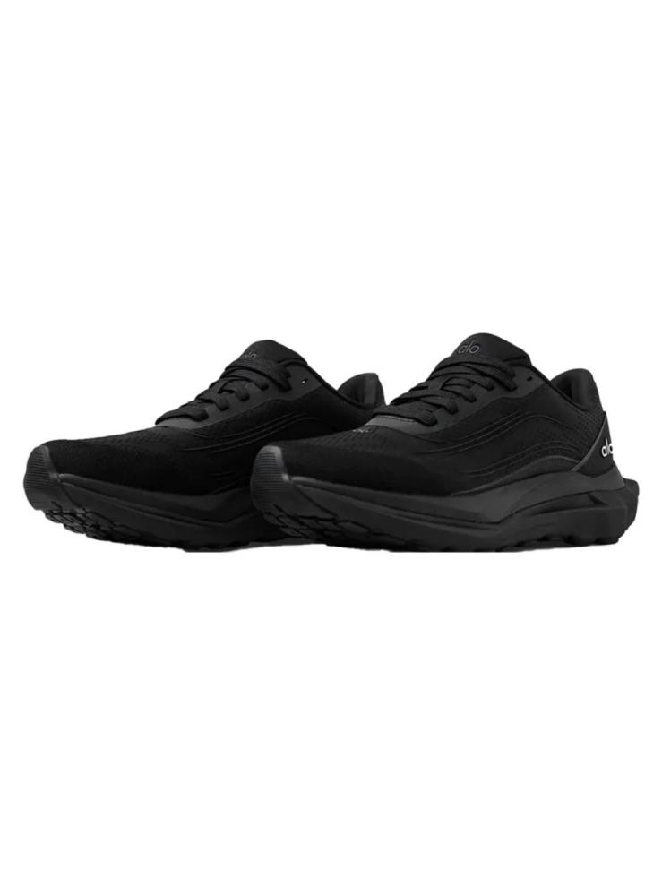 alo yoga runner black