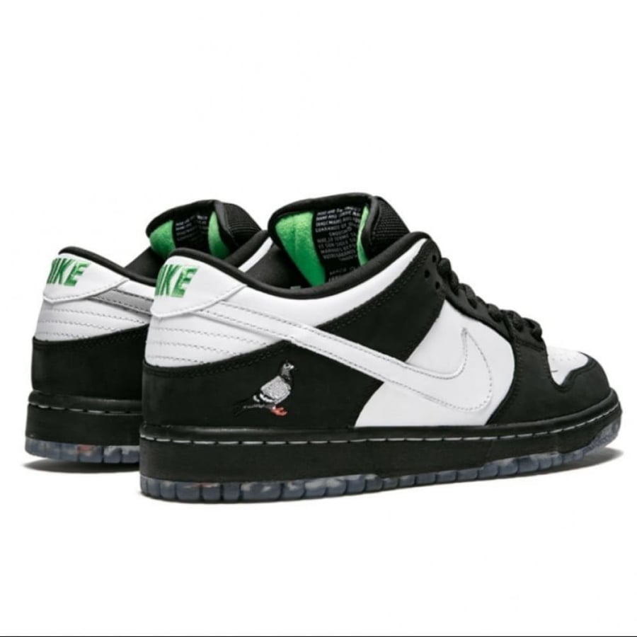 Nike SB DUNK LOW Panda Pigeon