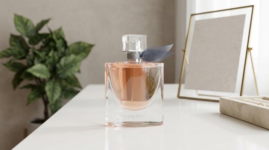عطر لافي ايست بيل من لانكوم - أنوثة راقية