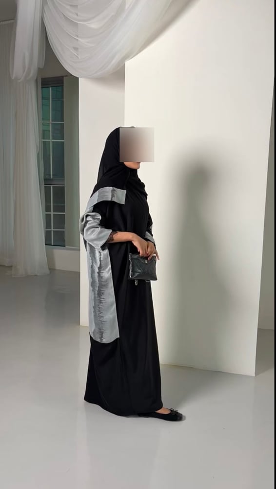 ASH Abaya